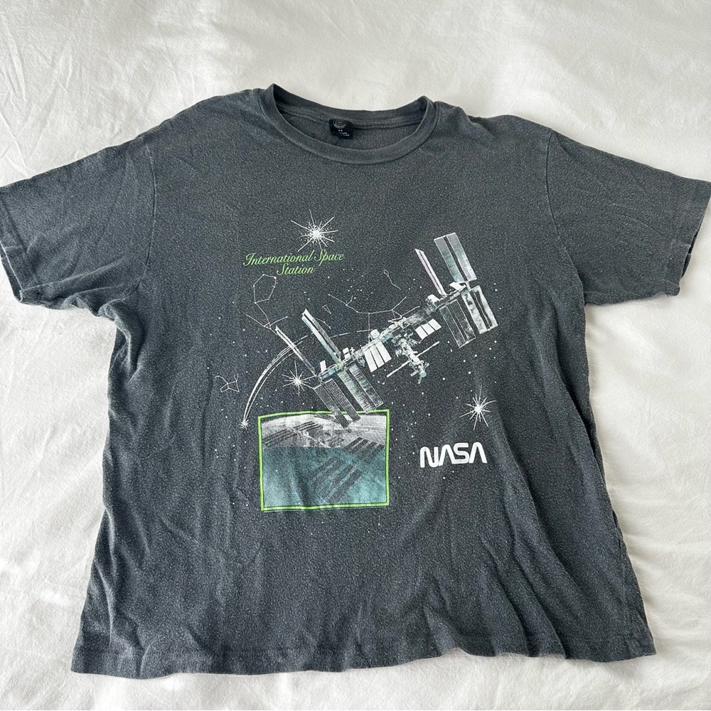 Urban Outfitters NASA Tshirt
